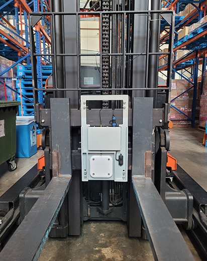 rfid-warehouse-forklift-reach-truck